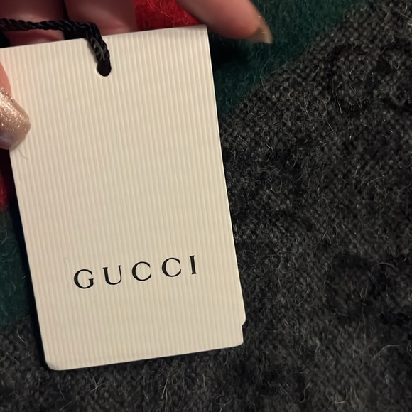 Gucci Scarf - Picture 5 of 6